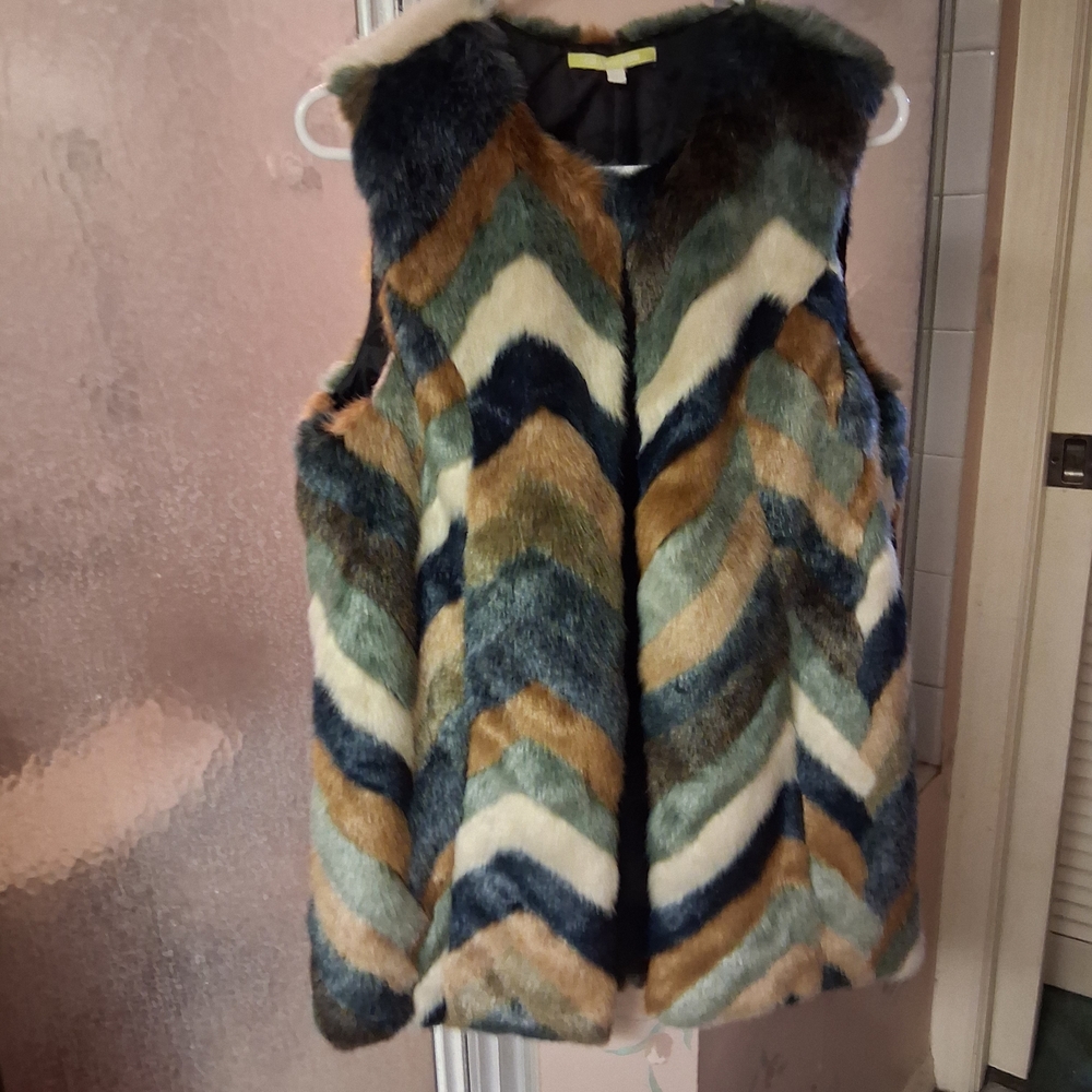 Gianni Bini Medium Chevron Faux Fur Vest - Blue, Green, Brown